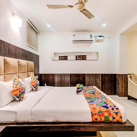 Capital Suites Bangalore Bagian luar foto