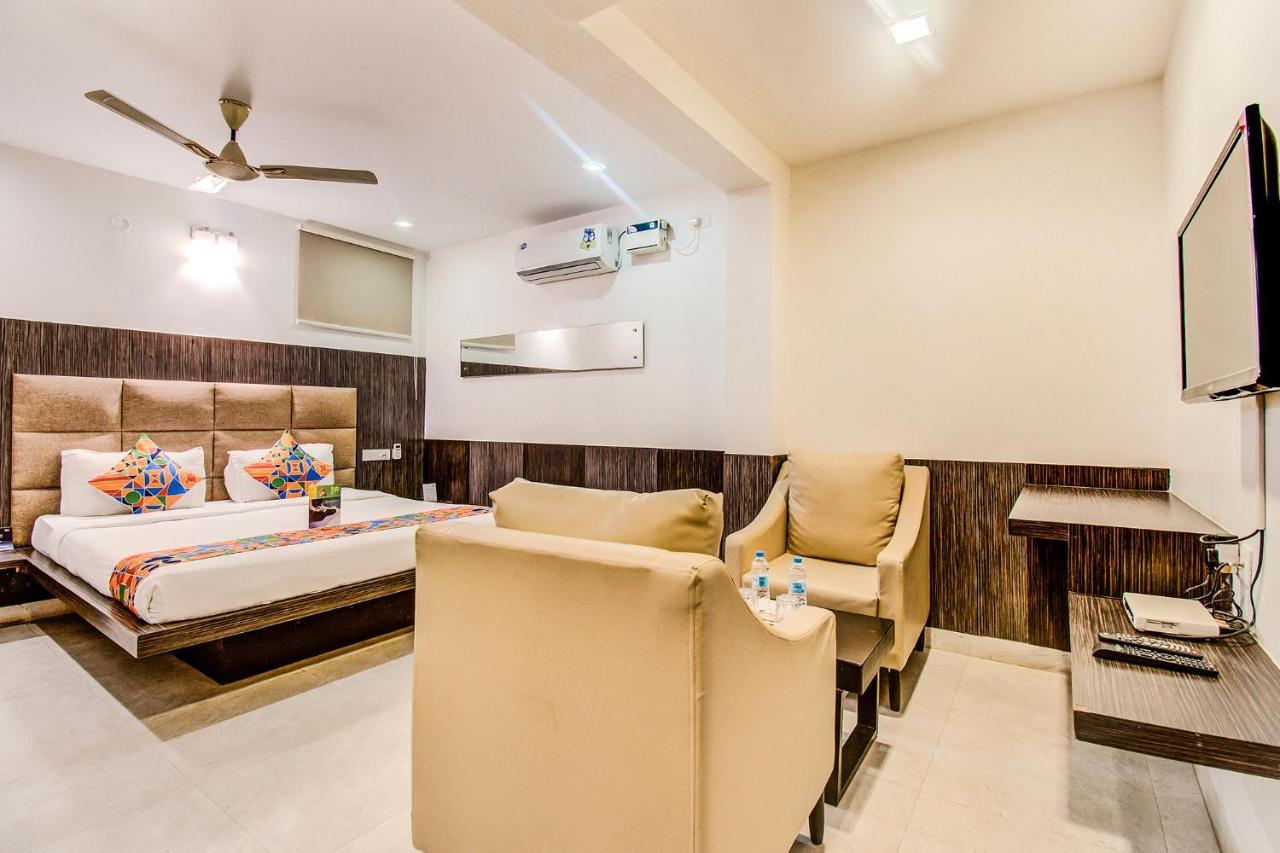 Capital Residency Hotel Bangalore Bagian luar foto