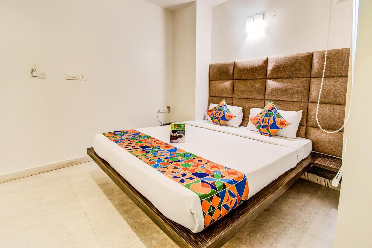 Capital Residency Hotel Bangalore Bagian luar foto