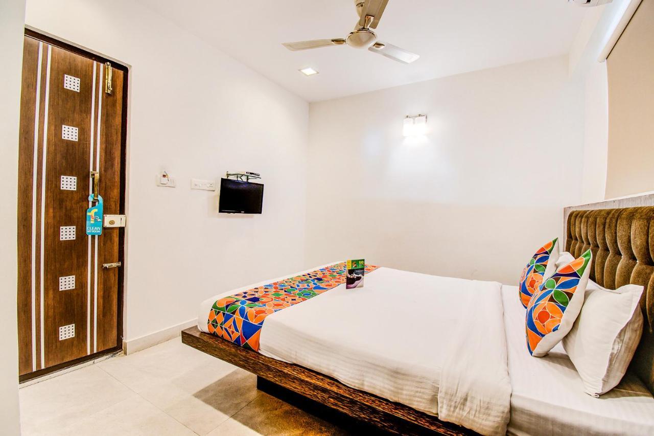 Capital Suites Bangalore Bagian luar foto