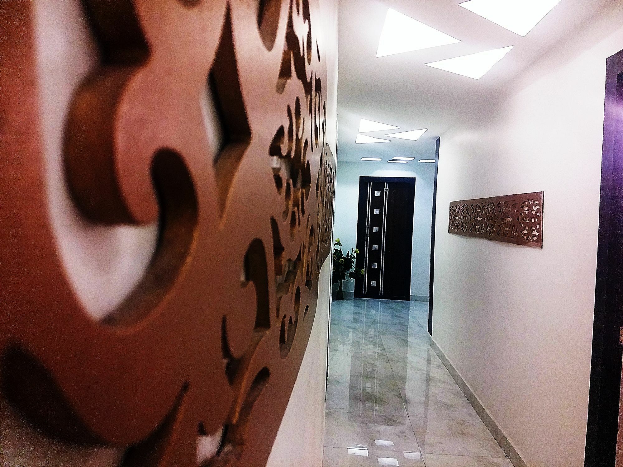 Capital Suites Bangalore Bagian luar foto